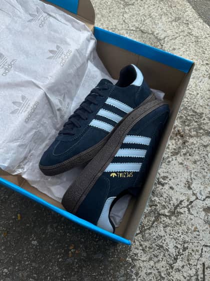 Adidas SPEZIAL