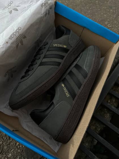 Adidas SPEZIAL
