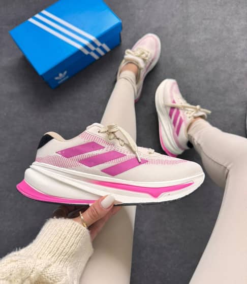Adidas supernova