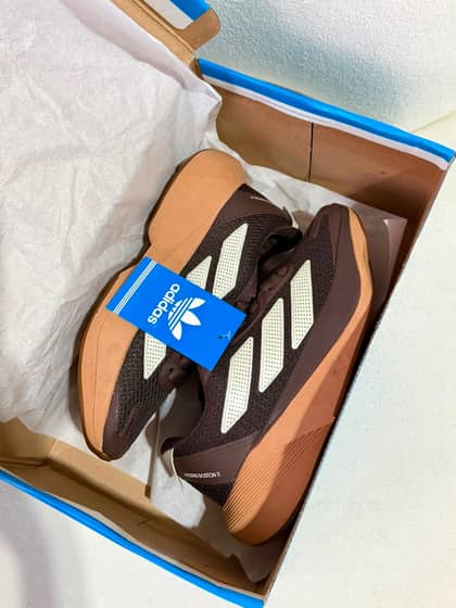 Adizero Boston 11