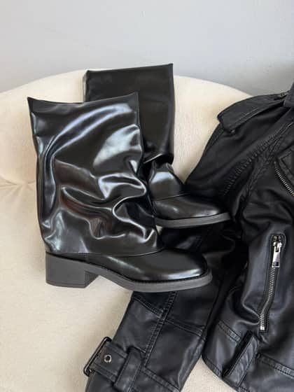 Botas diversas