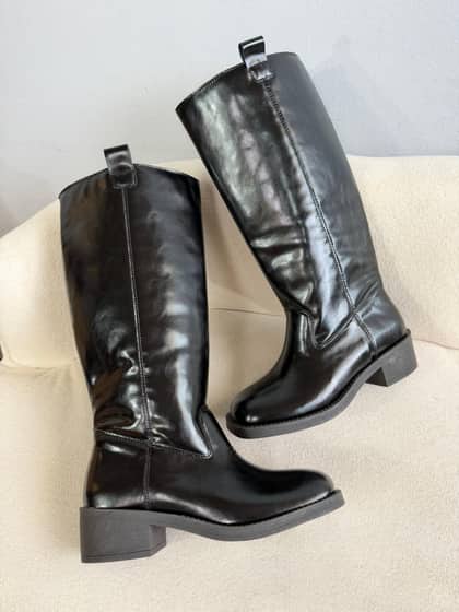 Botas diversas