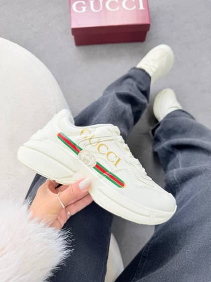 Gucci logo