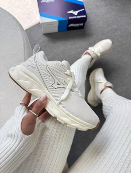 Mizuno space 3