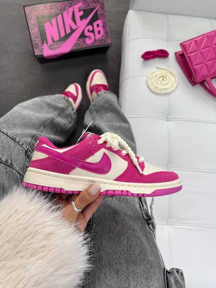 Dunk colors