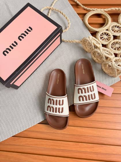 Slid miu miu luxo